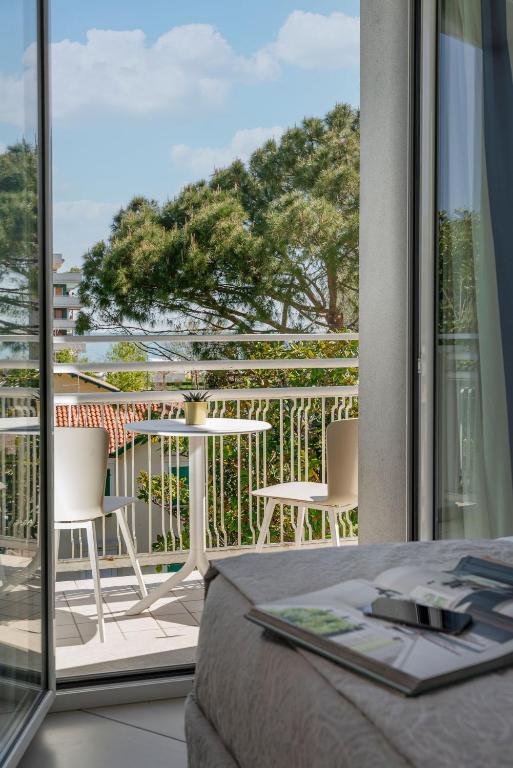 Balkón nebo terasa v ubytování Hotel Embassy