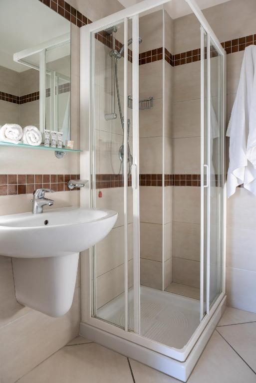 Hotel Embassy - Resim 40