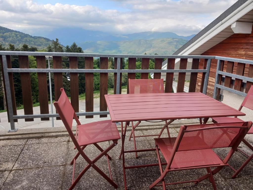 Výhľad na hory alebo výhľad na hory priamo z apartmánu
