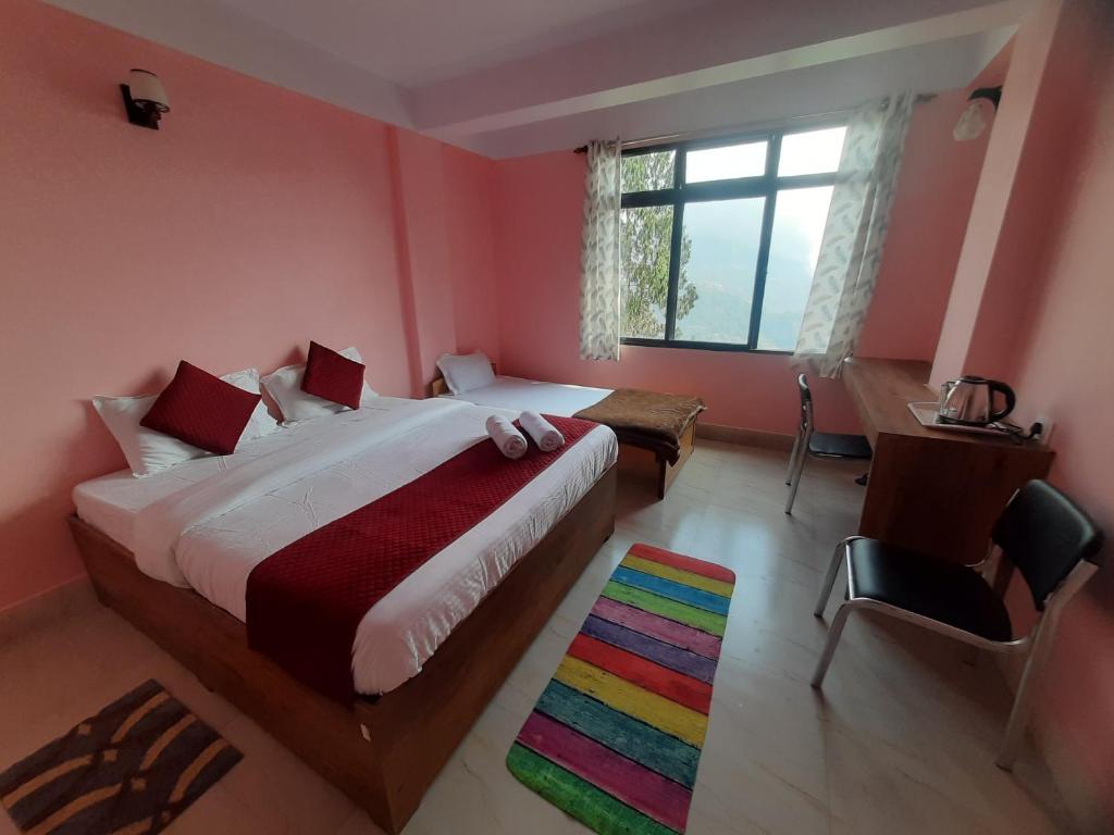 Postel nebo postele na pokoji v ubytování Bubble Beds