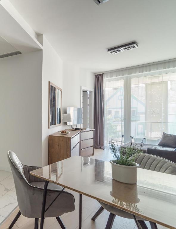 Posedenie v ubytovaní Spa Residence Carbona Hévíz Apartments KAKADU 203 B