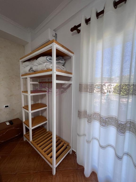 Lliteres en una habitació de Hotel Frida