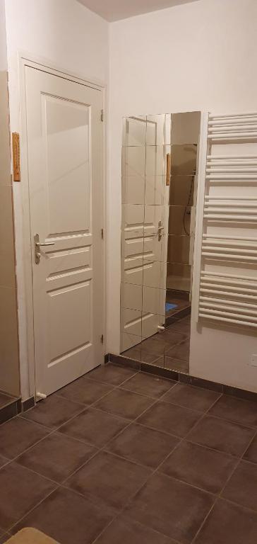 Zdjęcie z galerii obiektu Chambre chez l'Habitant La Plouéraise w mieście Plouër-sur-Rance