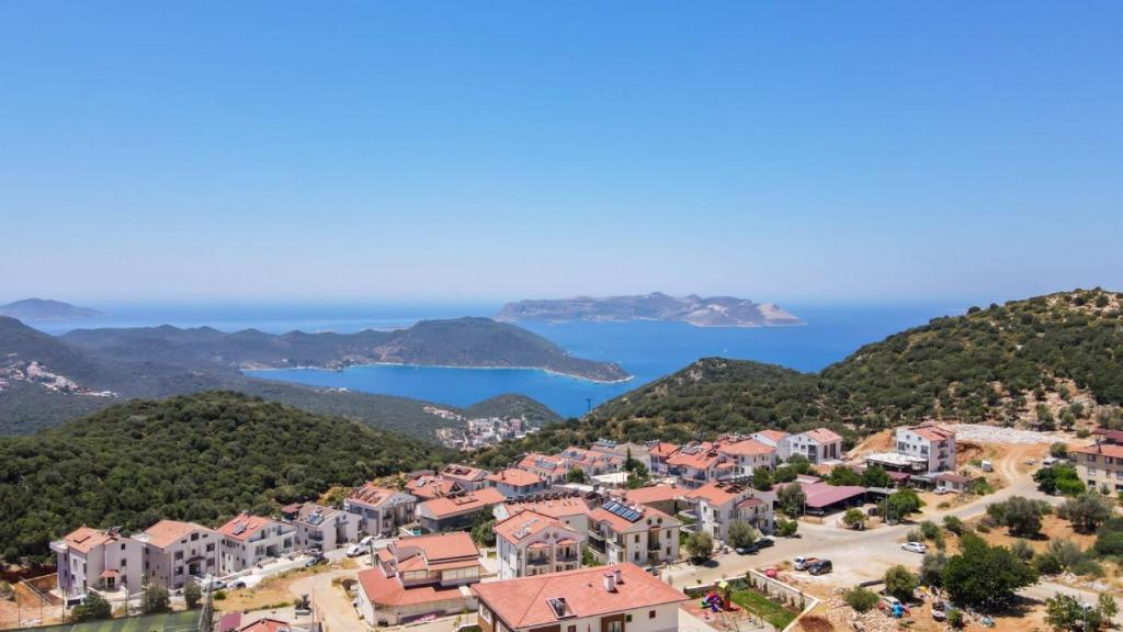 a view of the town of šibenik and the ocean at Luxury Flat with Jacuzzi in Kas in Kas
