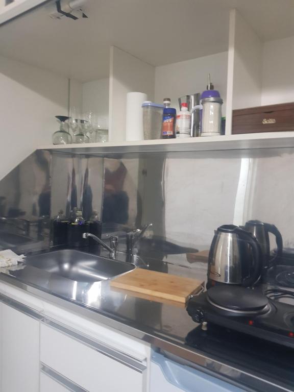 Kuchyň nebo kuchyňský kout v ubytování Mimi House