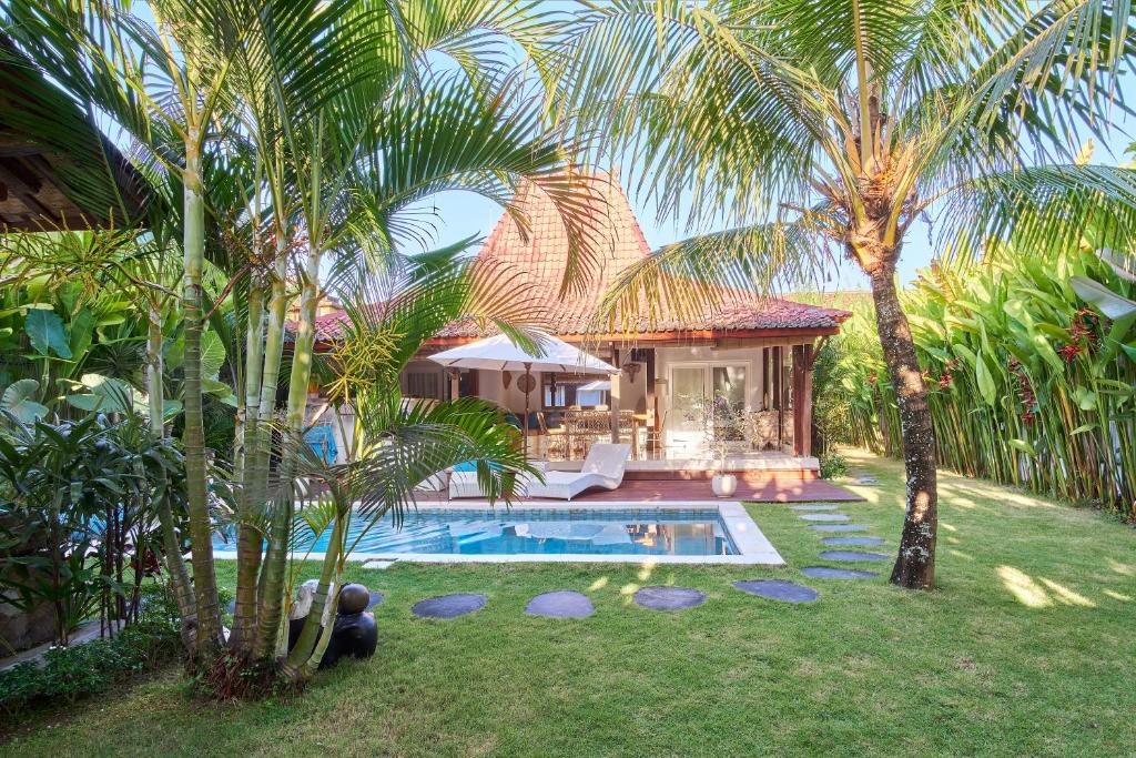 Villa Ketenangan, Sumptuous 3BR Villa with Tropical Vibes in Ubud Area