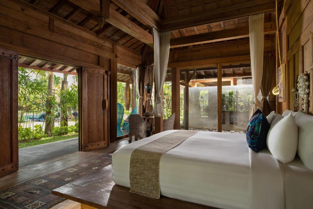 Blue Karma Village - Suite Joglo