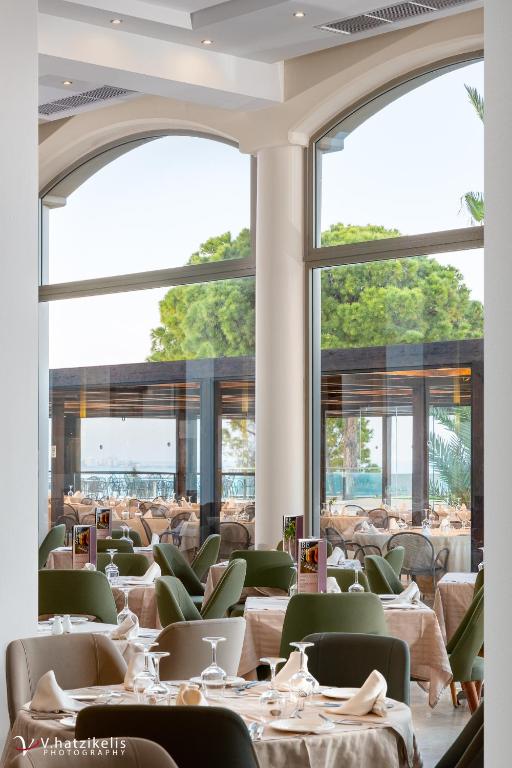 Posezení v ubytování Kresten Palace Hotel