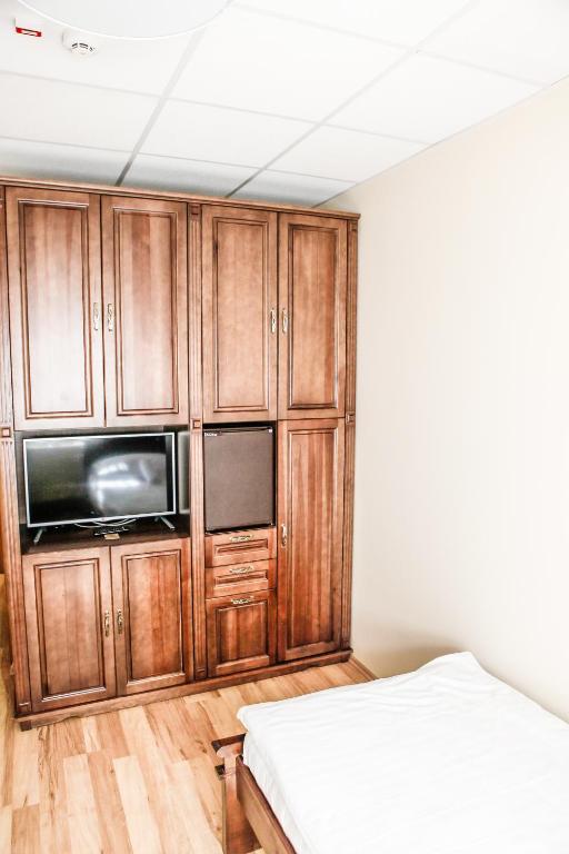 Hunor Hotel és Étterem - Habitación Gemela Estándar
