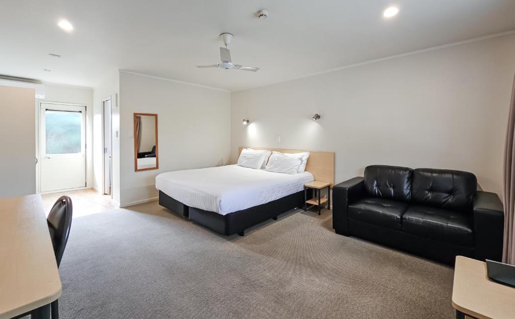 Captain Cook Motor Lodge - Superior King Studio Con Bagno Termale