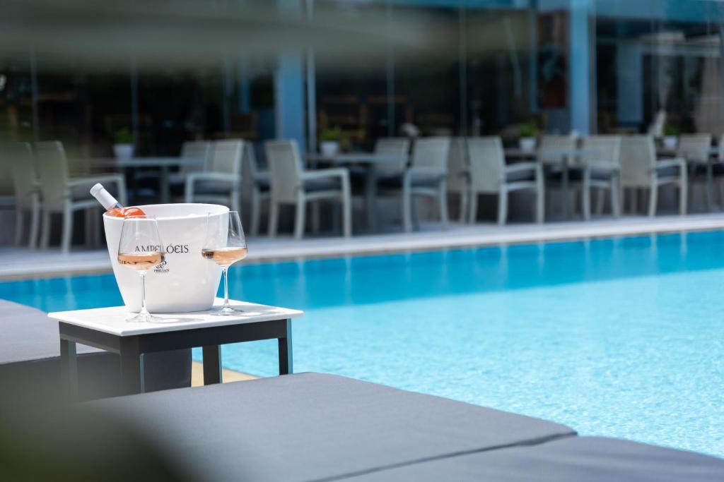 Bazén v ubytování La Piscine Art Hotel, Philian Hotels and Resorts nebo v jeho okolí