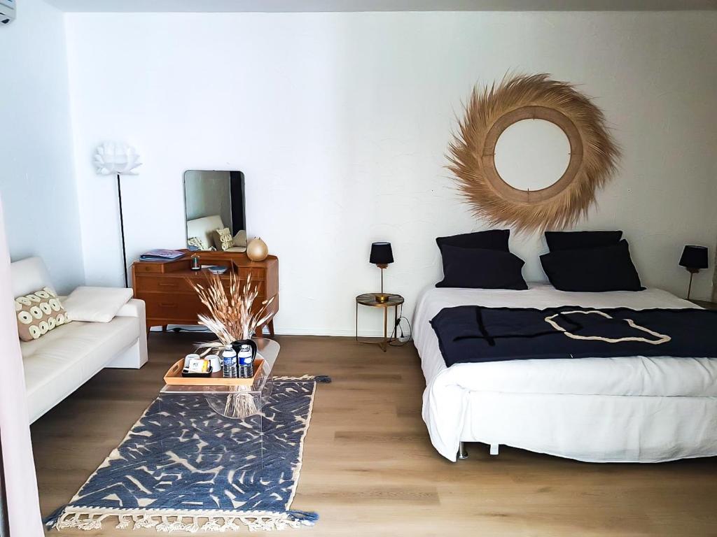 Les chambres du Roc - Chambre Lit King-Size Avec Vue Sur Jardin