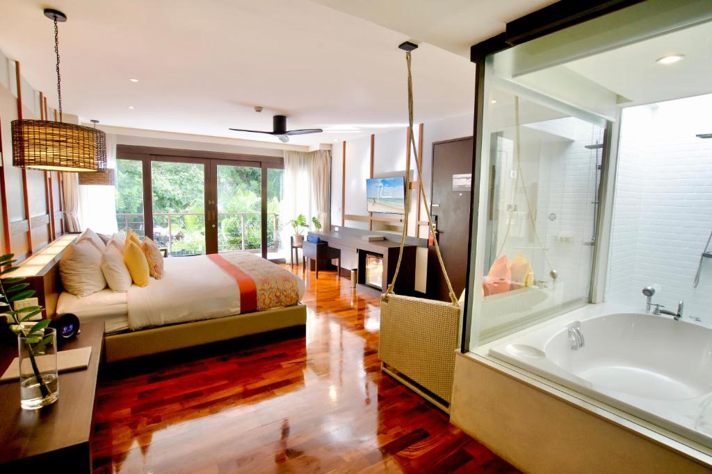 The Rock Hua Hin Beachfront Spa Resort - Pearl Suite Spa-dinerarrangement