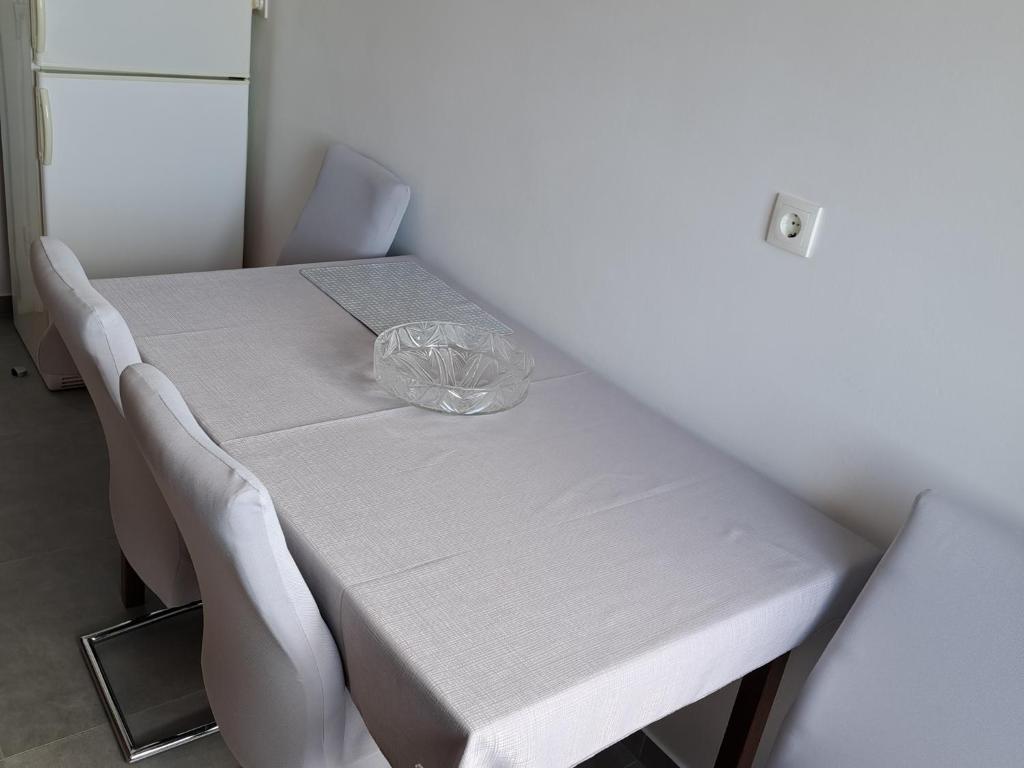 Fotografie z fotogalerie ubytování Beach seaview apartment v destinaci Makarska