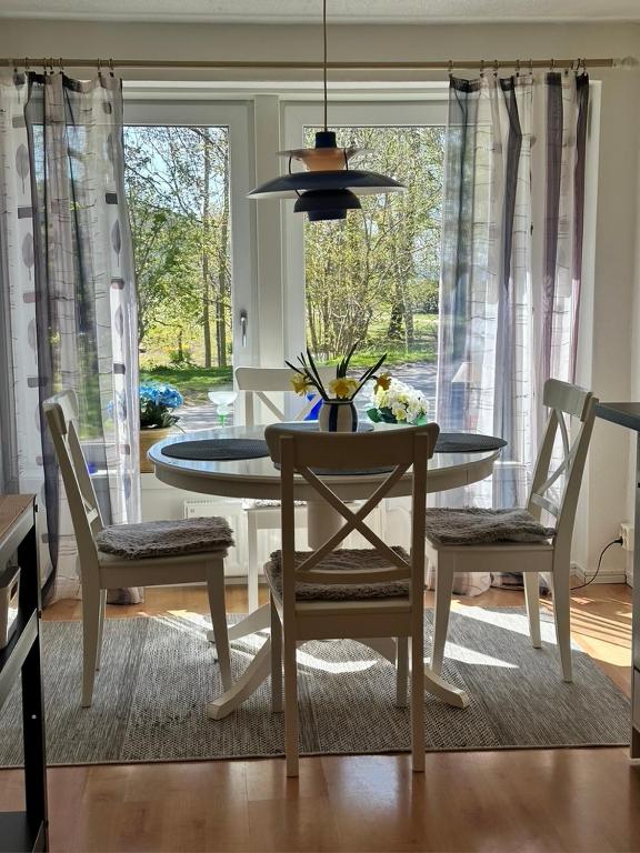 Fotografie z fotogalerie ubytování Rymlig lägenhet i Stenungsund v destinaci Stenungsund