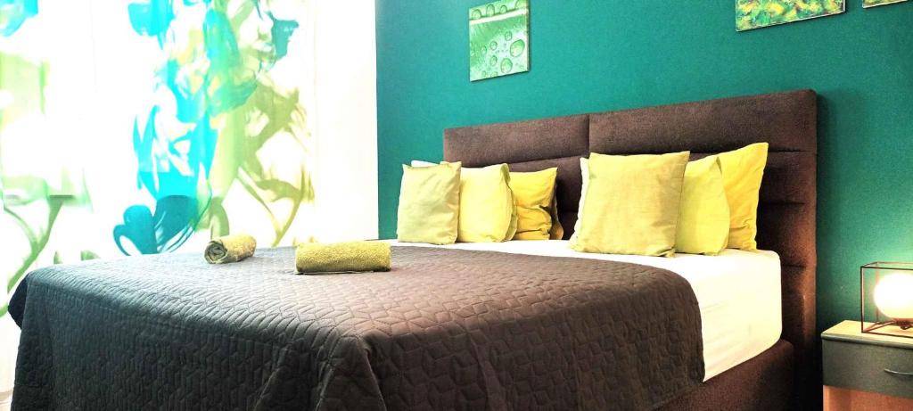 Posteľ alebo postele v izbe v ubytovaní Apartment in Njivice/Insel Krk 13320