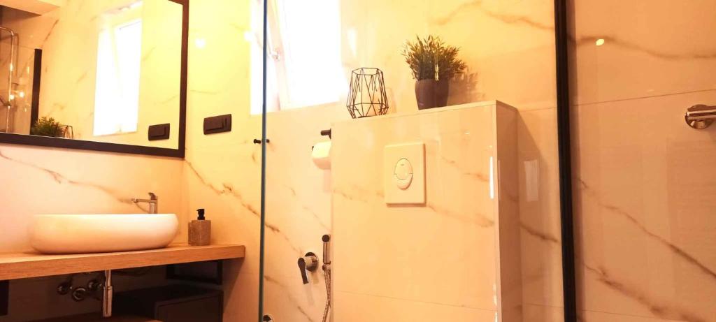 Kúpeľňa v ubytovaní Apartment in Njivice/Insel Krk 13320