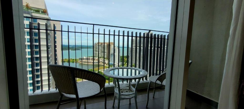 HostaHome Suites at Encorp Marina, mins to Legoland Malaysia - Estudio Con Vista Al Mar