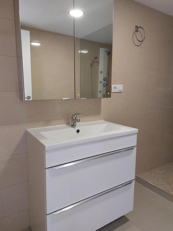 Fotografia z galérie ubytovania APARTAMENTO GANDIA PRIMERA LINEA solo familias v destinácii Playa de Gandia