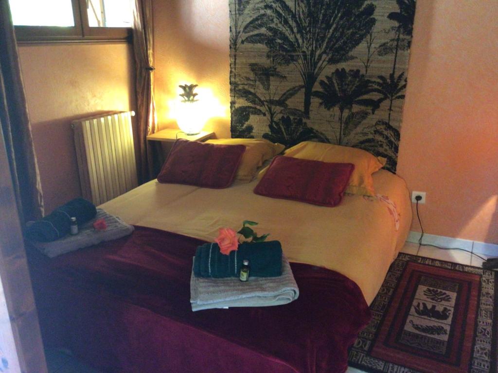 Postel nebo postele na pokoji v ubytování Le gîte de Gascogne