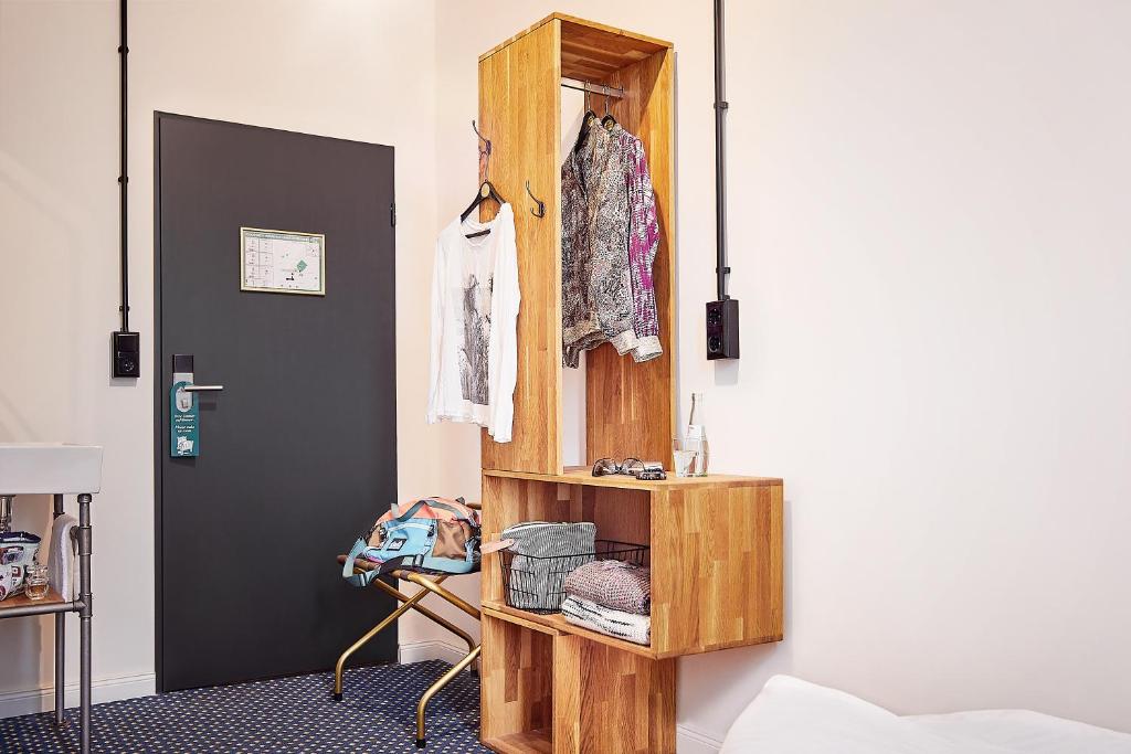 Hotel am Chlodwigplatz - Resim 23