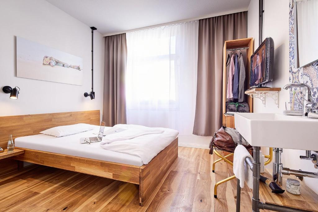 Hotel am Chlodwigplatz - Resim 10