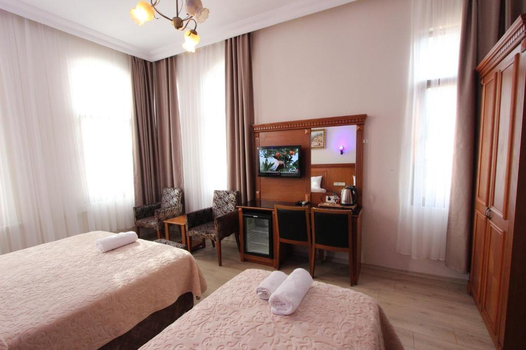 Hotel New House - Standard Triple Room