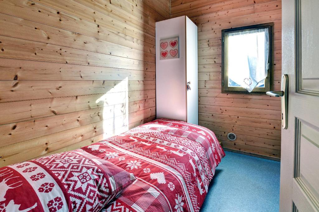 LA FERME de BELLINE Chalets ou Gîtes photo