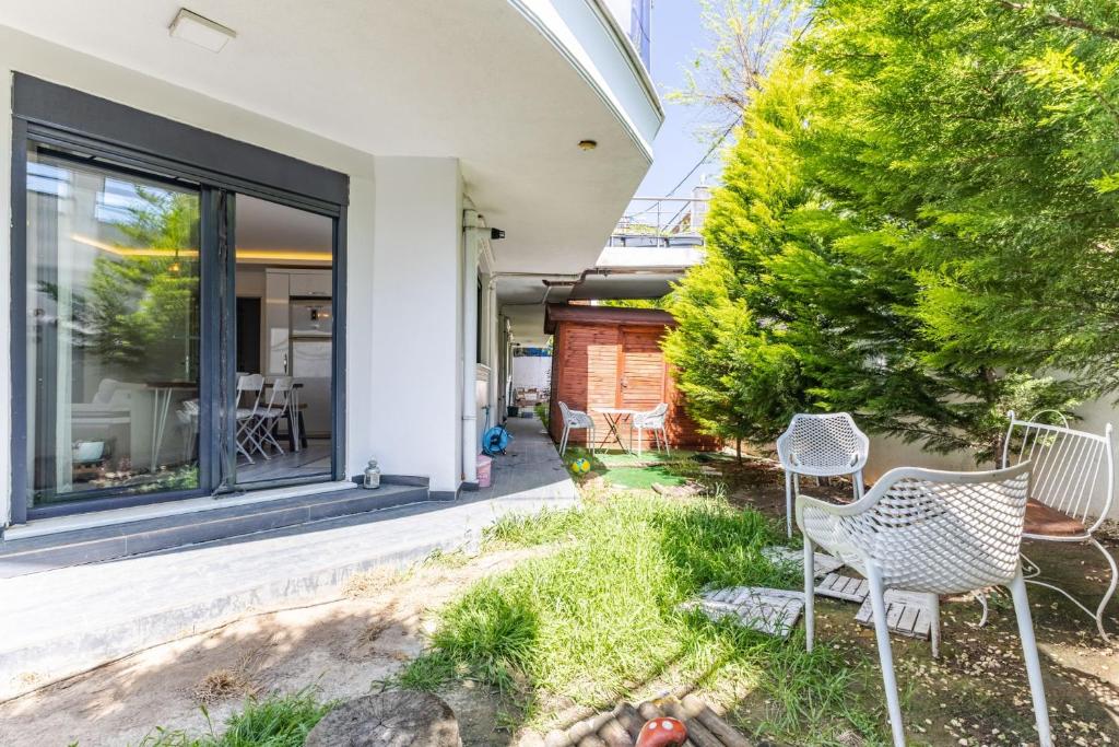 Chic Spacious Flat With Garden in Istanbul Maltepe