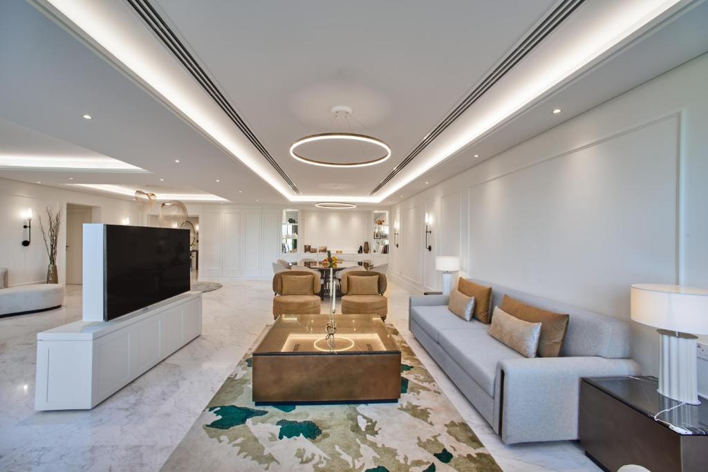 Grand Hyatt Residence - Grand Villa – Four Bedroom