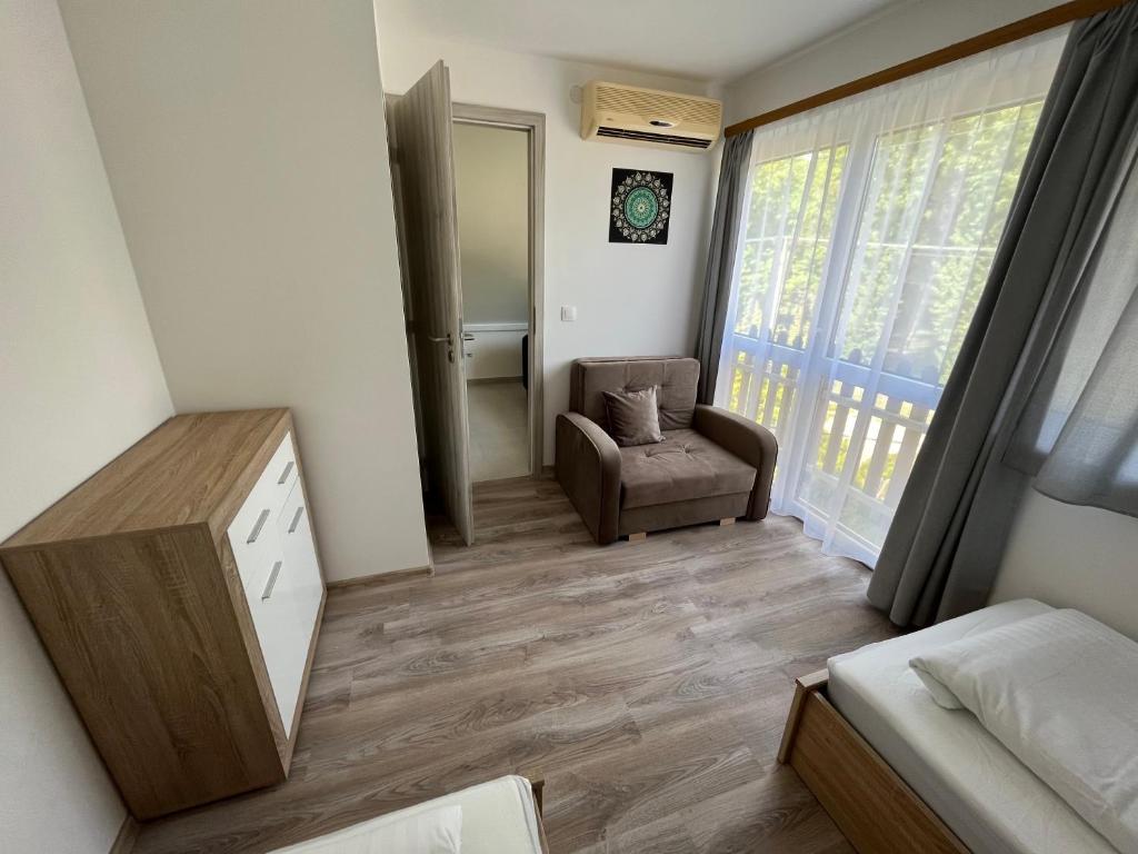 Posezení v ubytování SunSet Beach Apartman