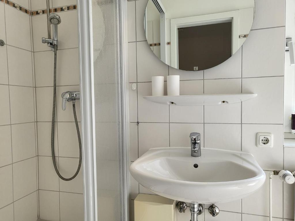 Koupelna v ubytování Apartment 74 im Haus Villa Anna II