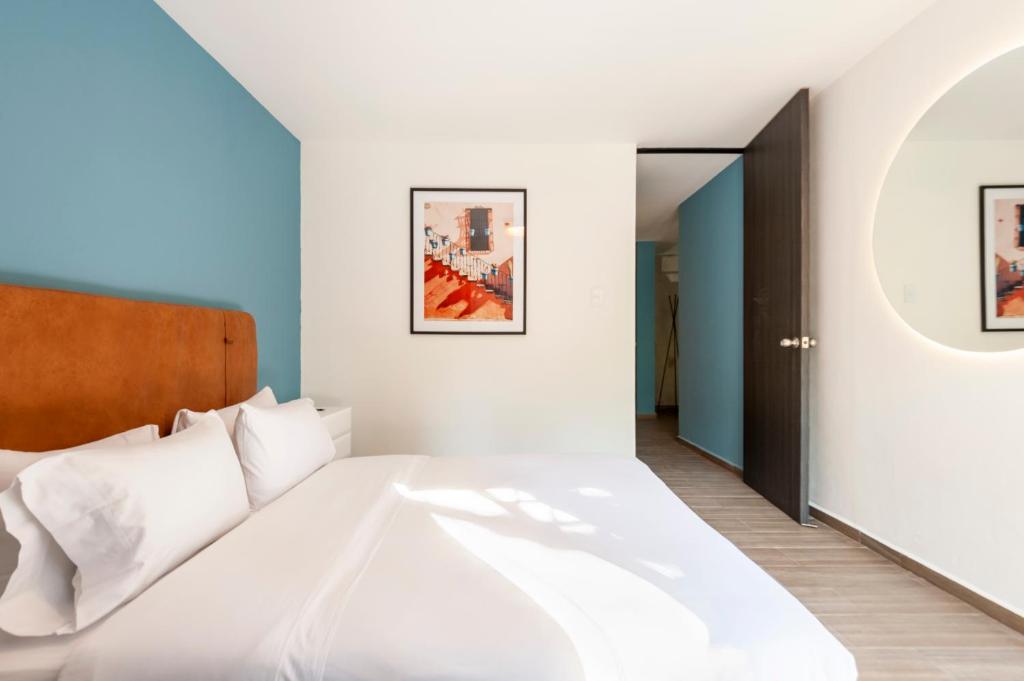 Parque España 21 by Wynwood House - Two-Bedroom Apartment With Terrace
