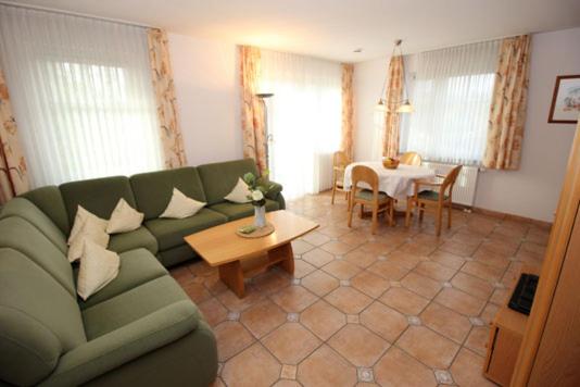Posezení v ubytování Wohnpark Strandstraße App 06