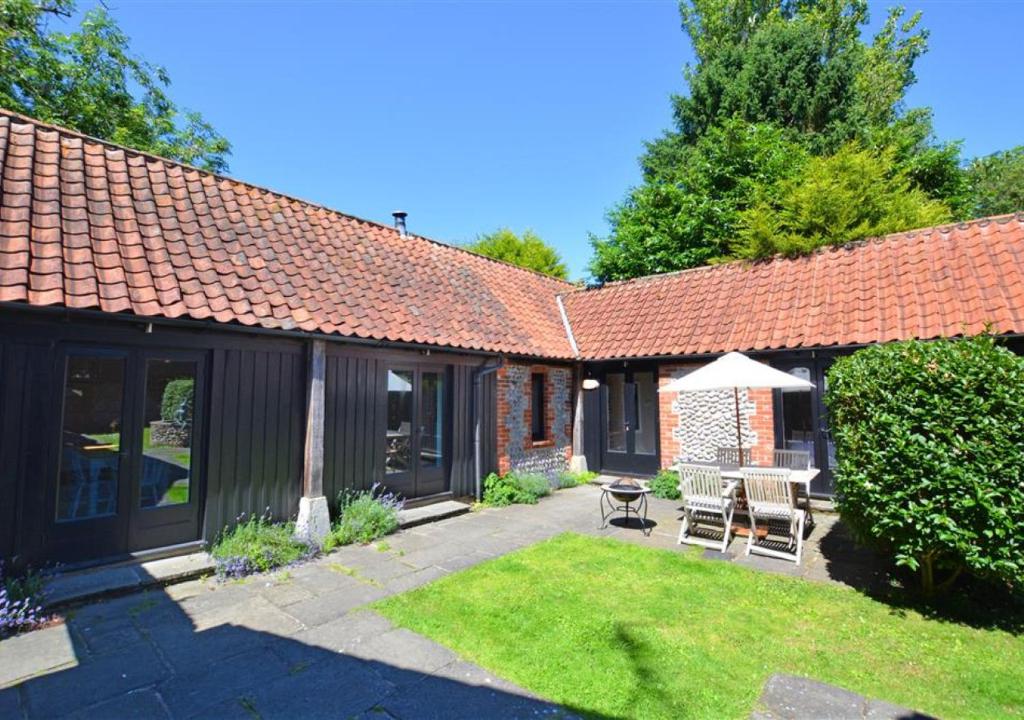 Rainbow Cottage