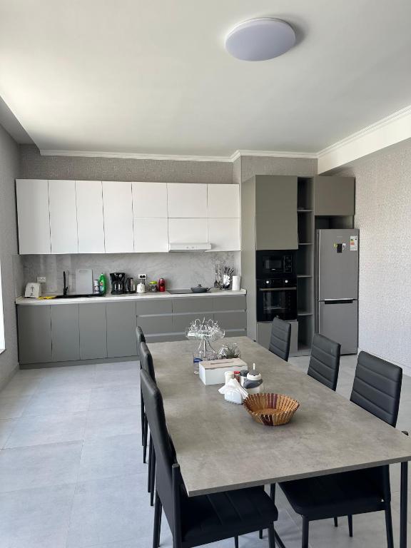 Kuchyň nebo kuchyňský kout v ubytování Ultra Hostel