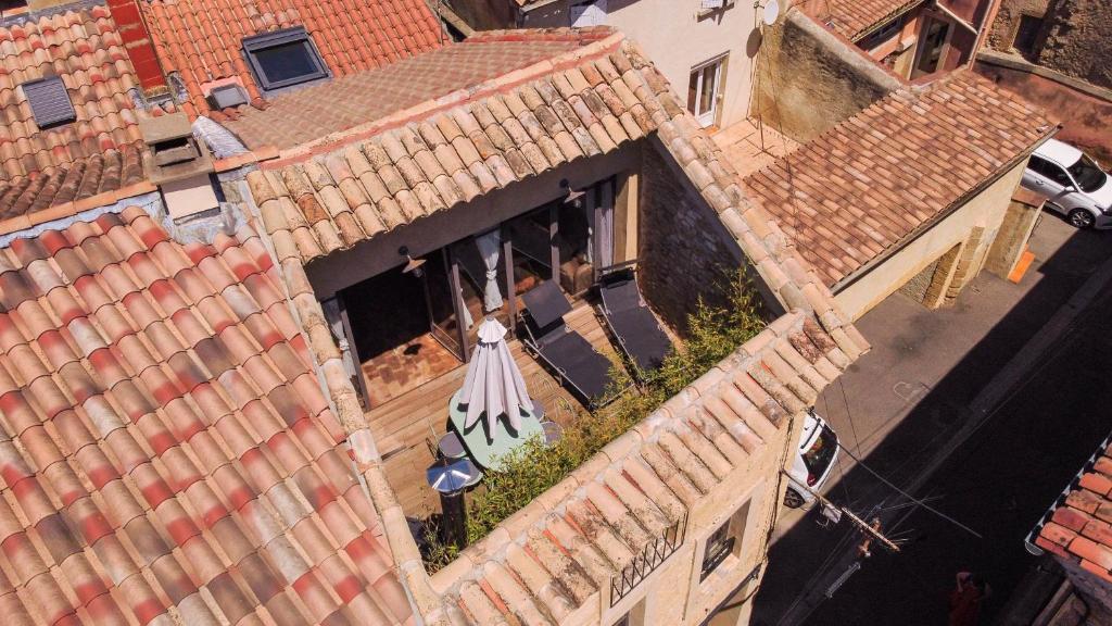 Fotografia z galérie ubytovania Maison de Village "Charme et Authenticité" CHATEAUNEUF-DU-PAPE v destinácii Châteauneuf-du-Pape