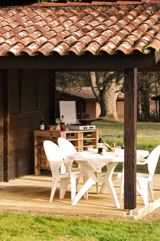 Zahrada ubytování Camping et Hotel Château du Haget