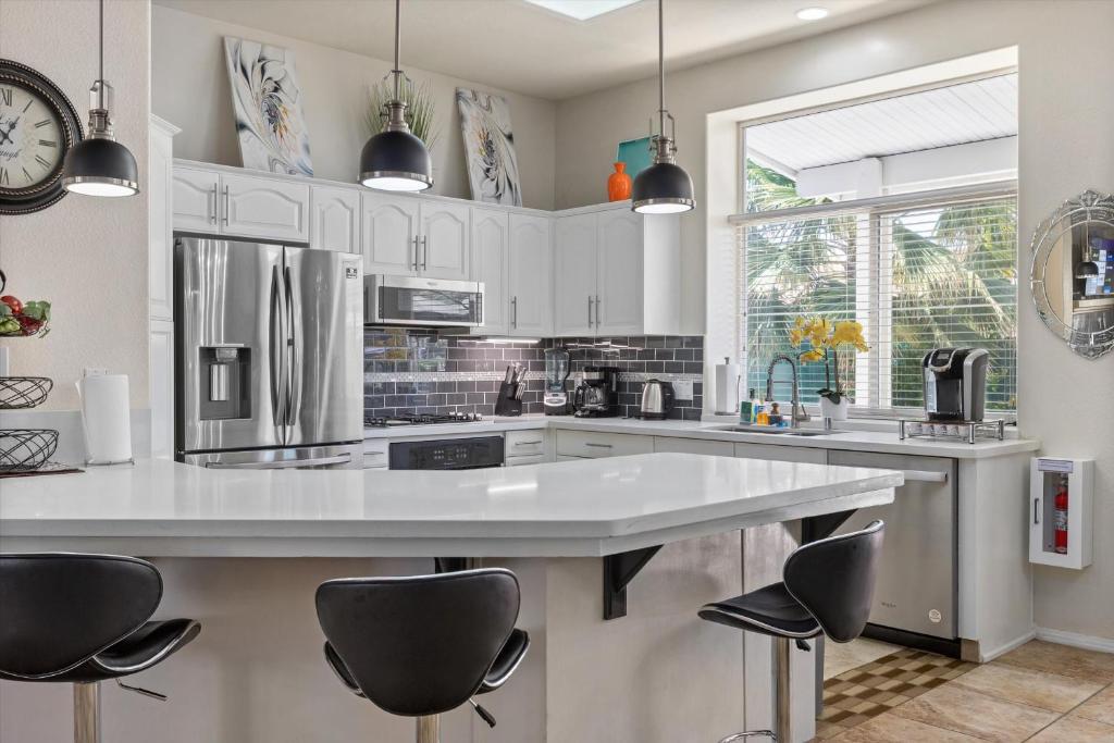 KMEL HOME