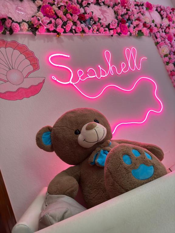 Seashell Beach Rooms - Image 9