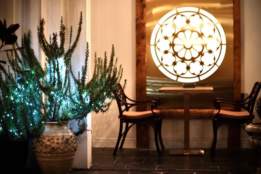 The Salisbury - Resim 25