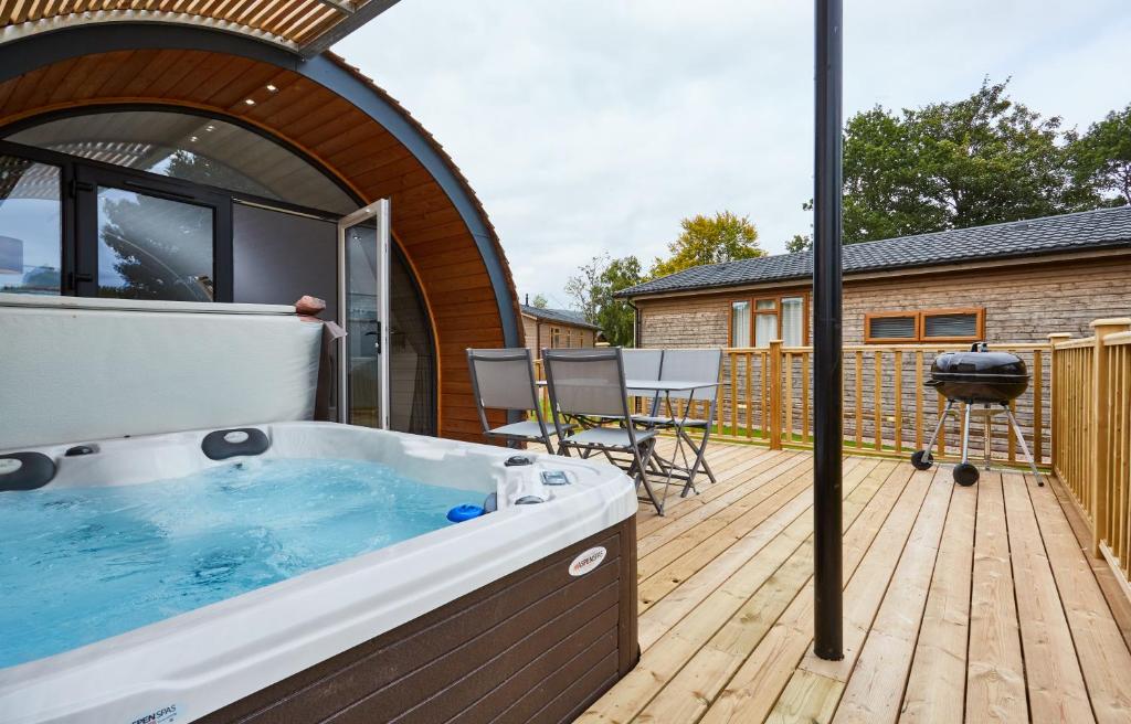 Fotografie z fotogalerie ubytování Braidhaugh Holiday Lodge and Glamping Park v destinaci Crieff