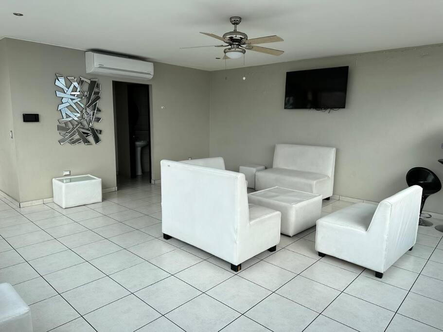 Zona de estar de Monoambiente Apart-Studio