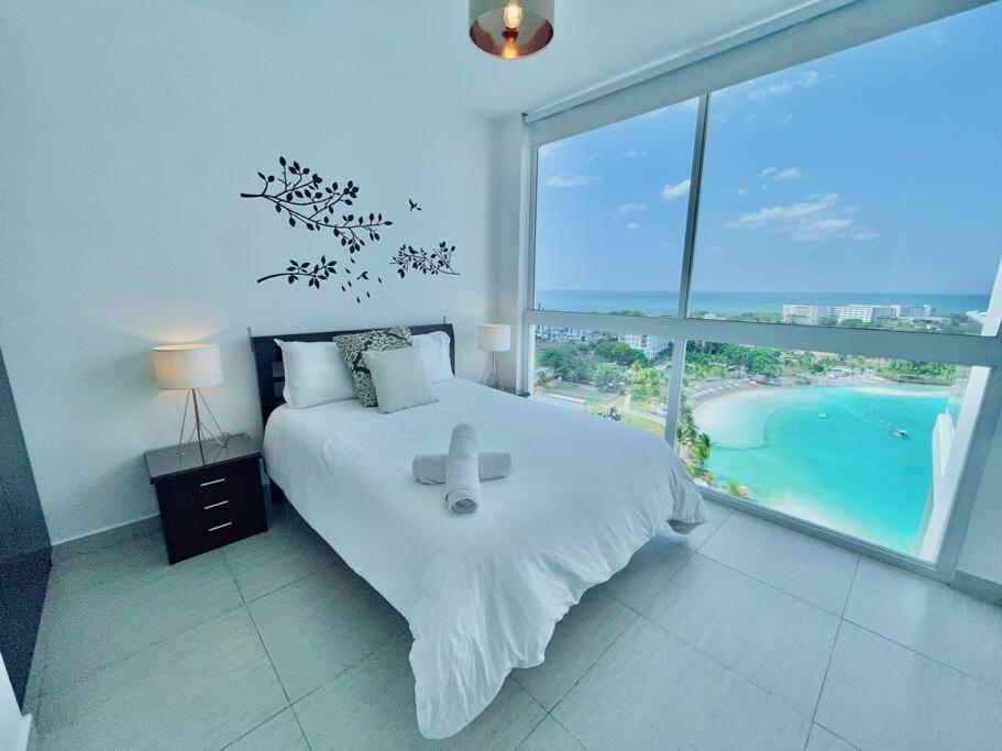 Best View Overlooking Entire Resort - Comfortable & Spacious - Sleeps 11