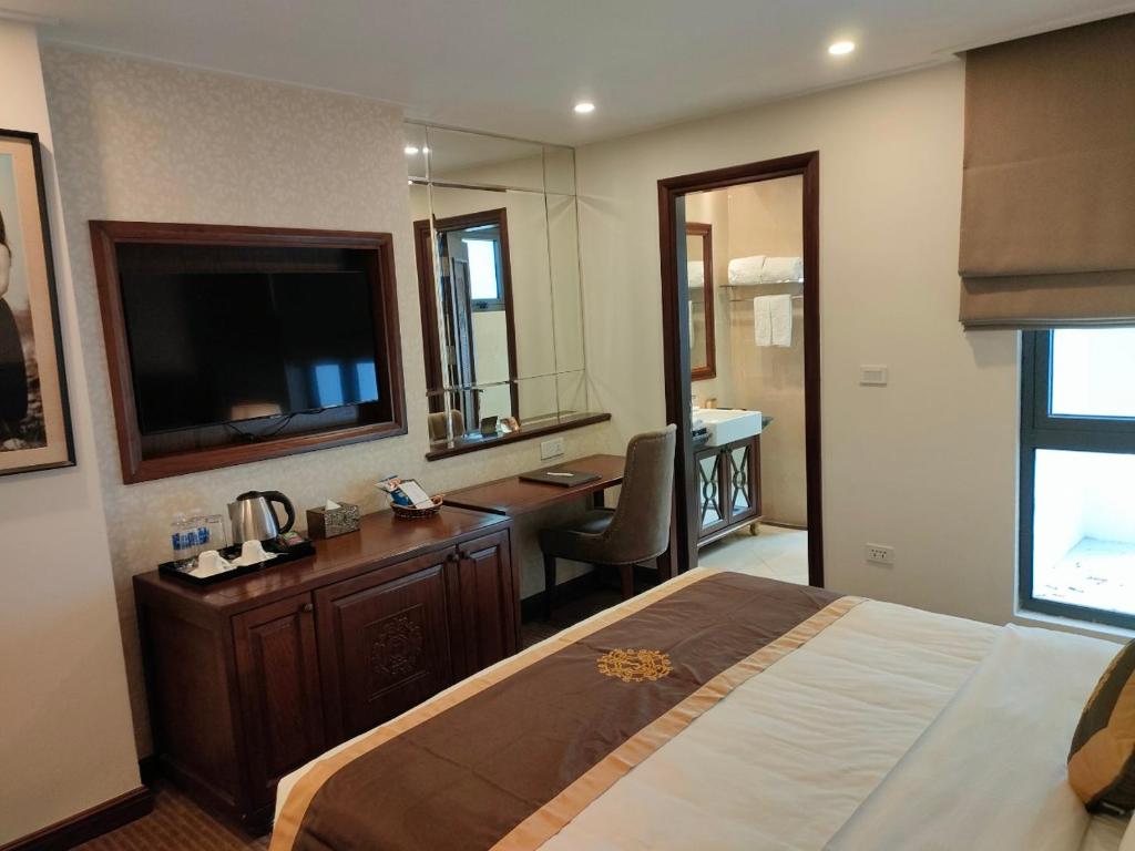 Phòng Deluxe Premier Giường Đôi