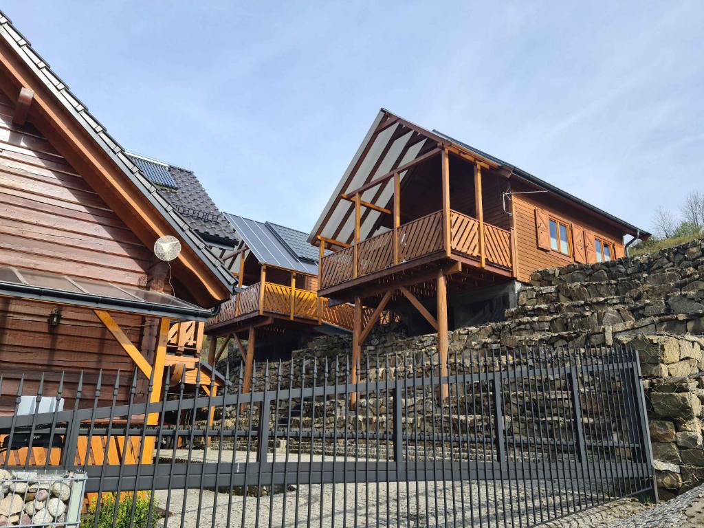 Budova, kde se aparthotel nachází