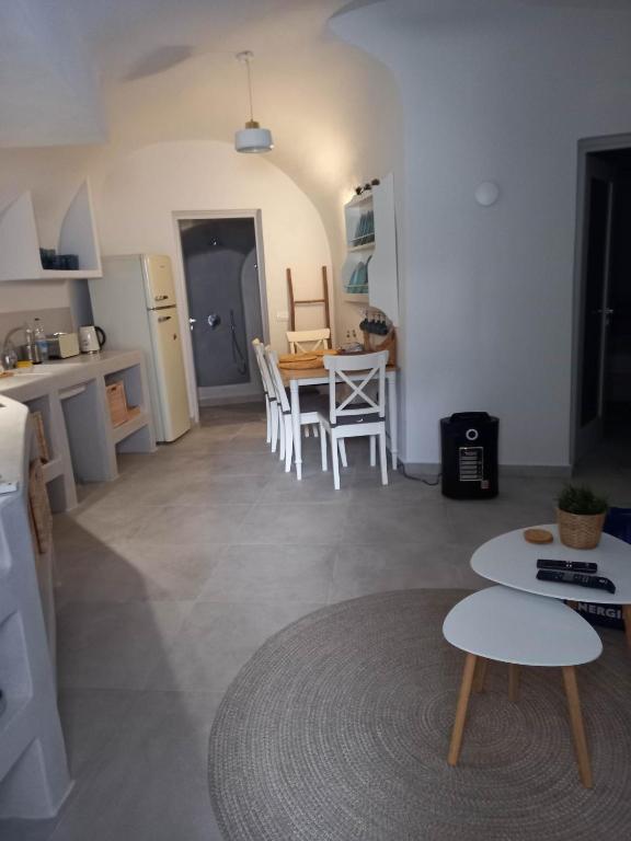 Kuchyň nebo kuchyňský kout v ubytování Cueva House