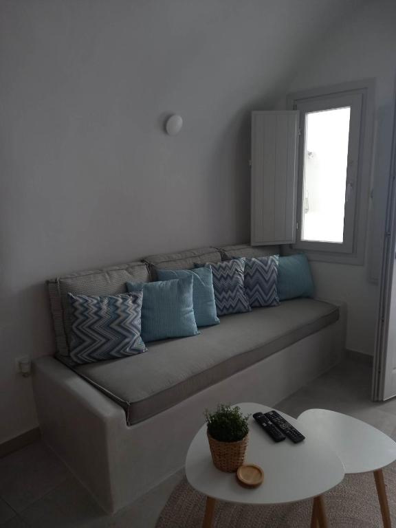 Posezení v ubytování Cueva House