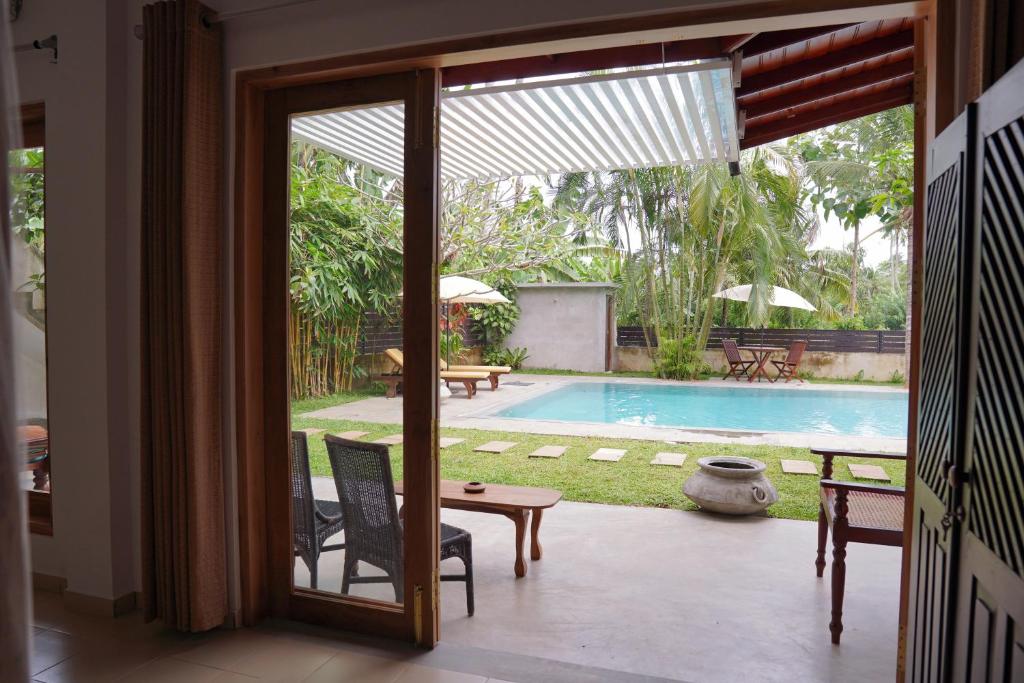 The Secret Guesthouse - 9