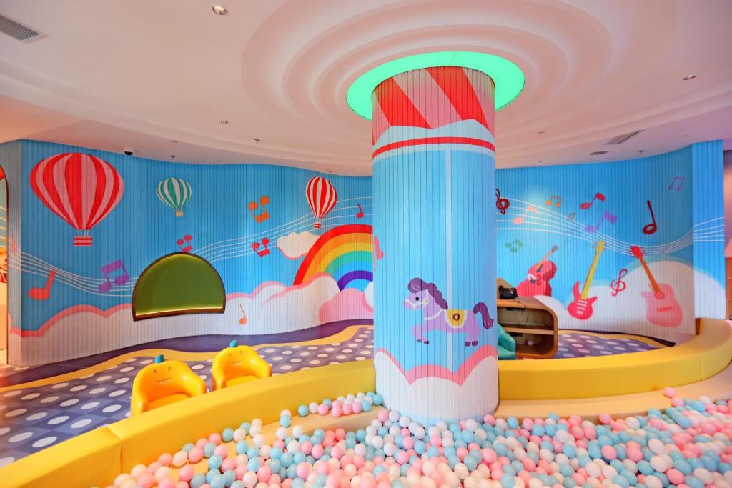 Dětský klub v ubytování Sheraton Beihai Resort
